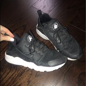 Women’s Nike Huarache
